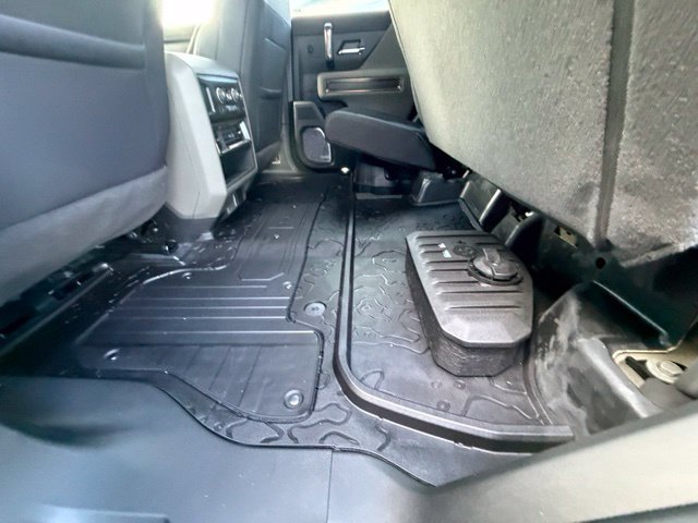 New 2025 GMC Hummer EV 2X AWD/4WD image 19