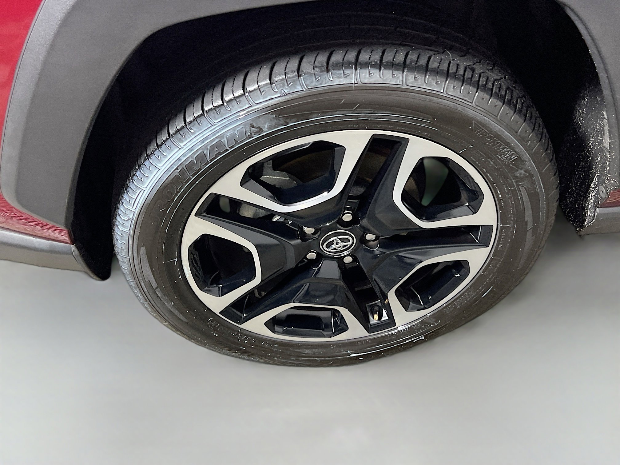 Used 2020 Toyota RAV4 Adventure AWD/4WD image 14