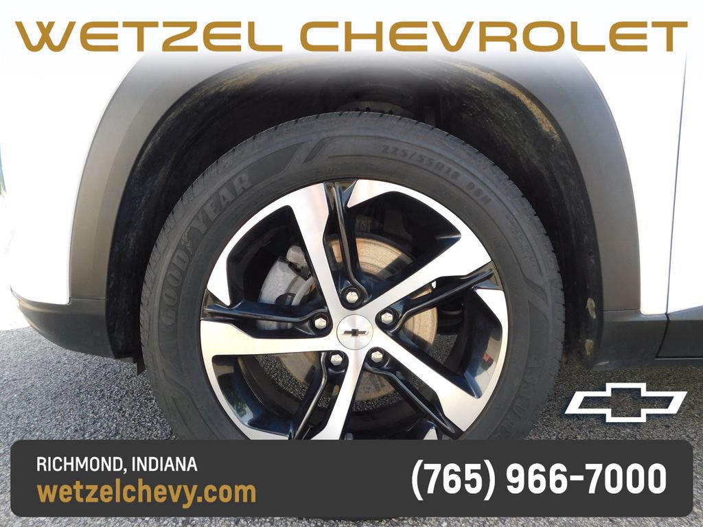 Used 2024 Chevrolet Trax RS FWD image 10