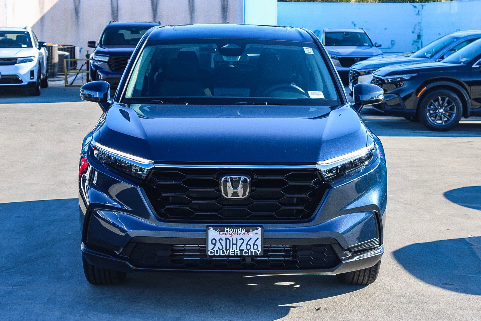 Certified 2025 Honda CR-V EX image 2