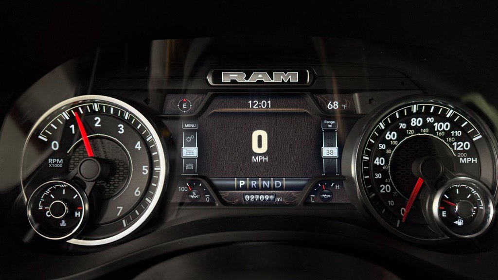 Used 2022 RAM 1500 Big Horn AWD/4WD image 18