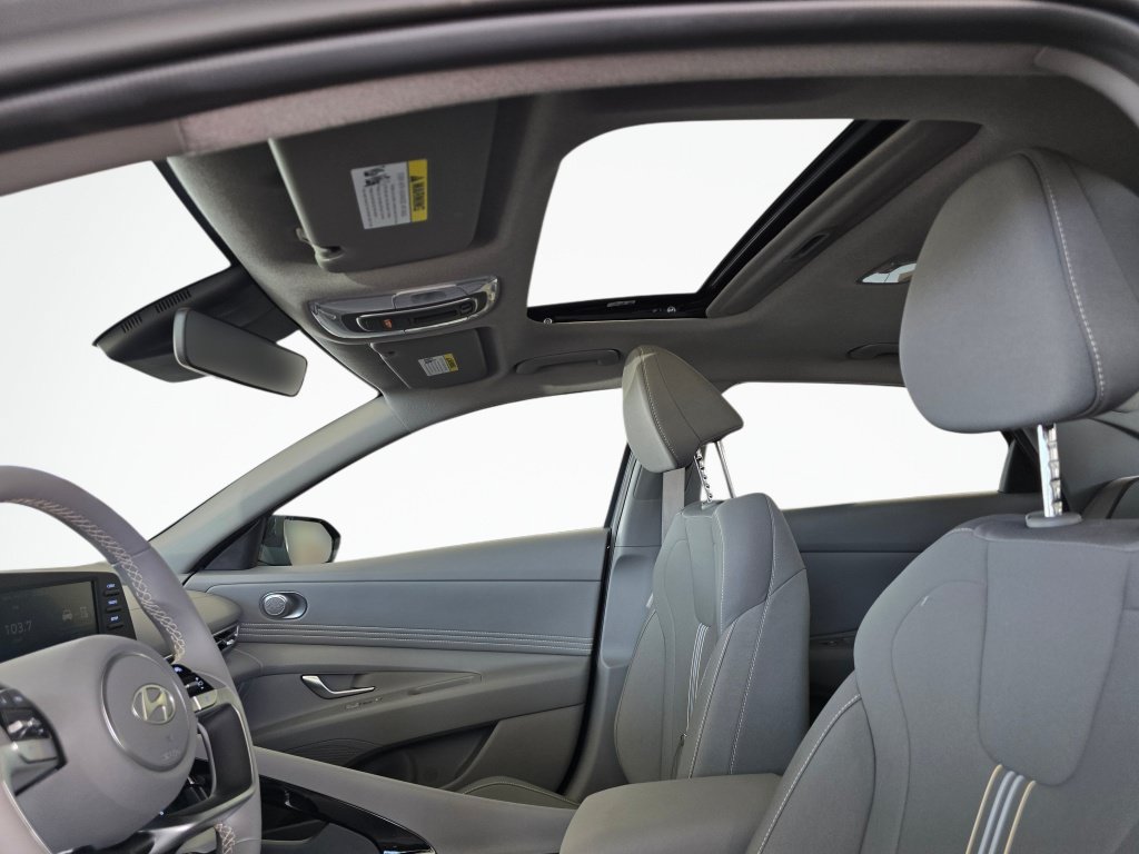 New 2026 Hyundai Elantra SEL Sport Premium FWD image 20