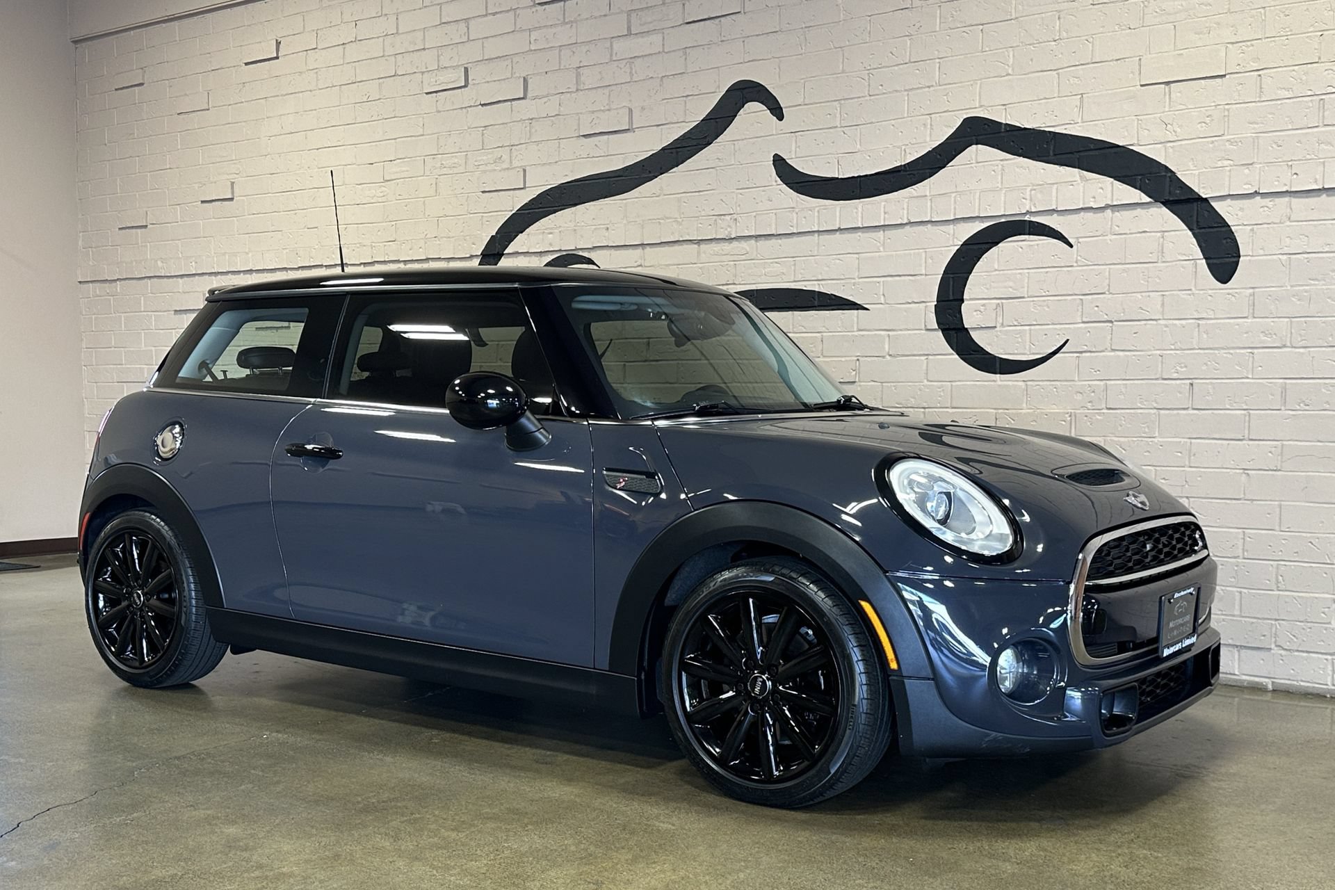 Used 2014 MINI Cooper S FWD image 2
