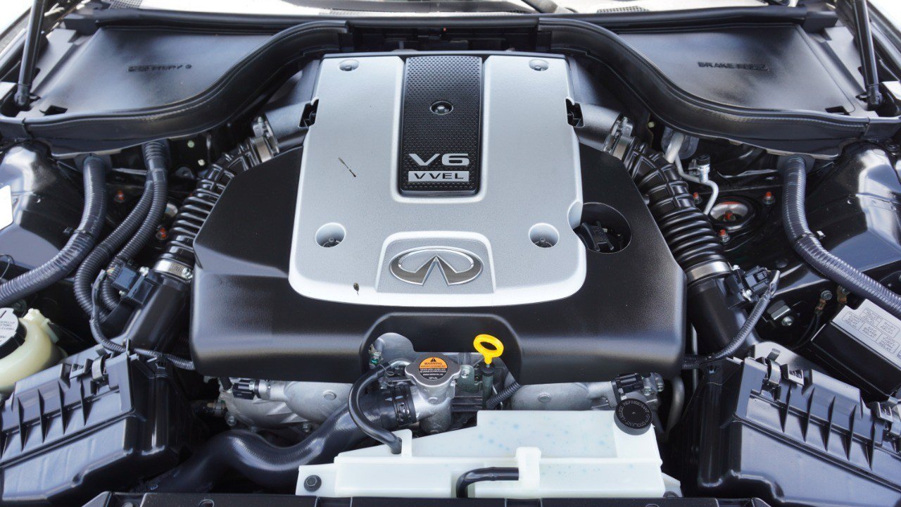 Used 2010 INFINITI G37 Convertible w/ Premium Pkg RWD image 31