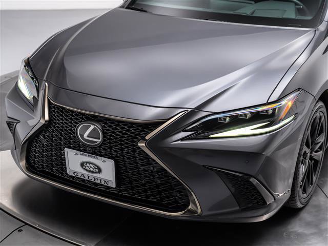 Used 2023 Lexus ES 350 F Sport w/ Accessory Package (Z2) image 31