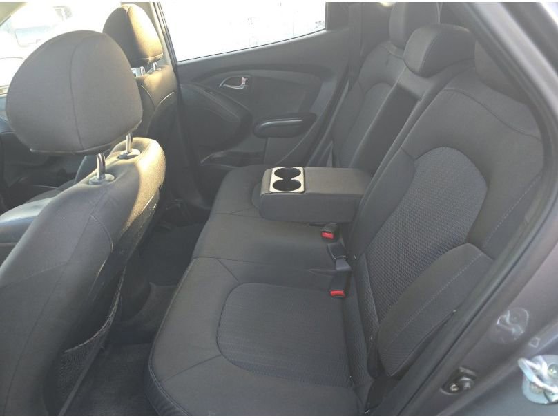 Used 2015 Hyundai Tucson GLS image 12