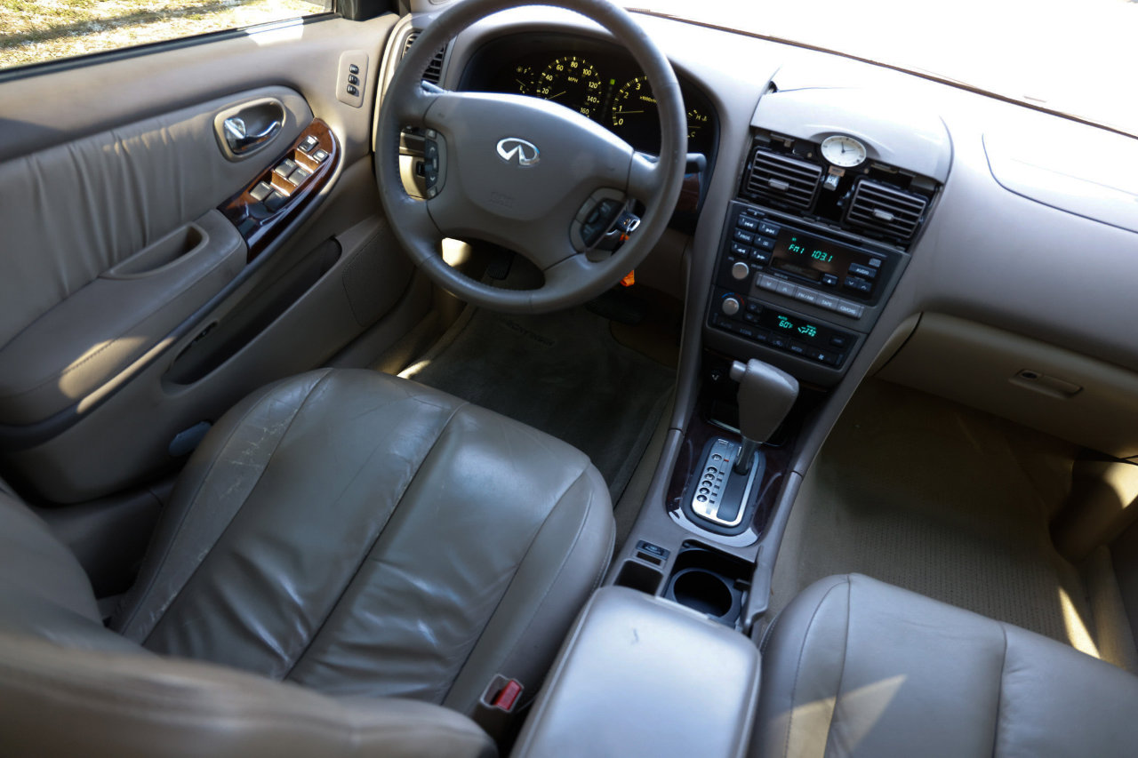 Used 2001 INFINITI I30 TOURING w/ (B03) Touring Sport Pkg image 20