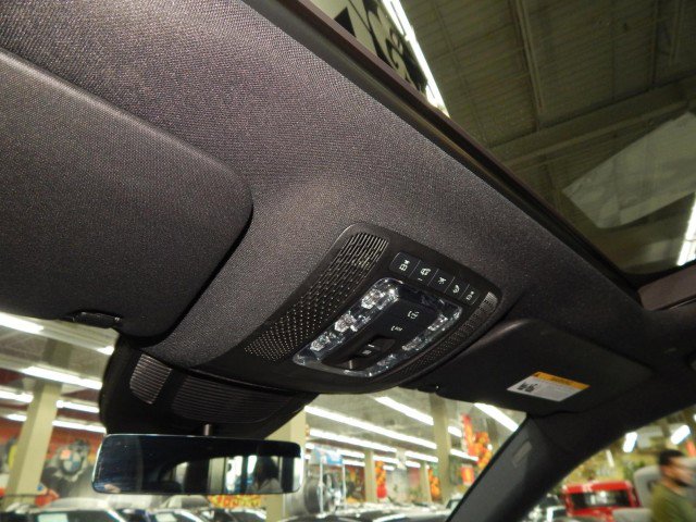 Used 2023 Mercedes-Benz GLE 450 GLE 450 AWD w/ AMG Line Exterior image 21