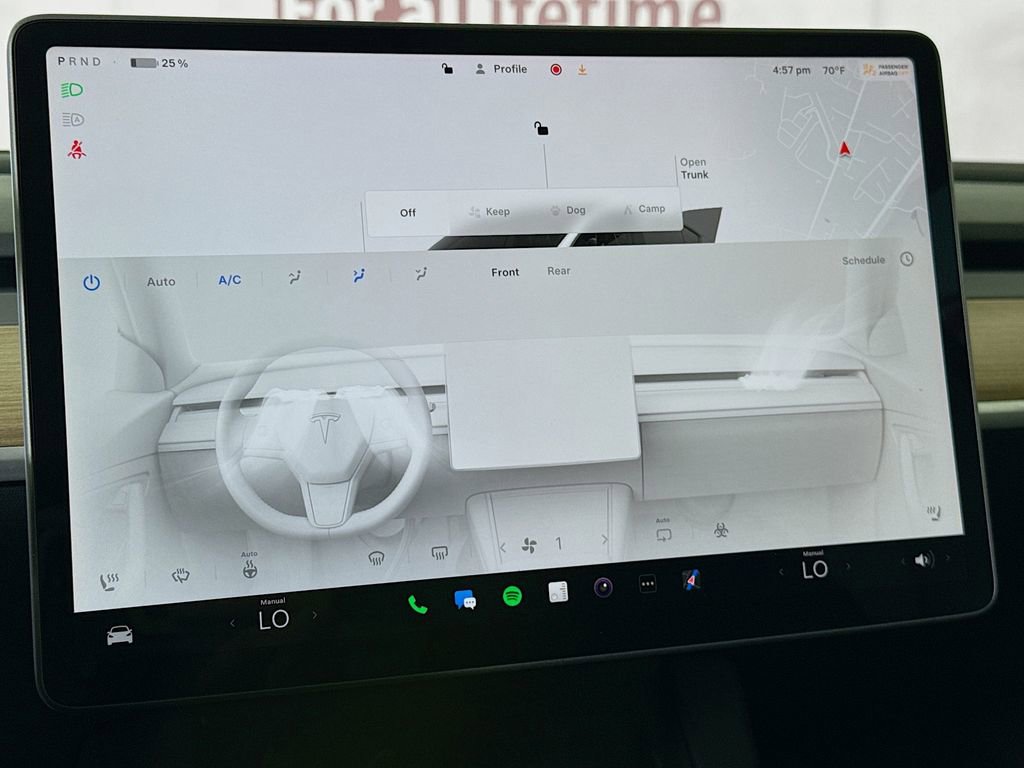 Used 2024 Tesla Model Y Long Range image 8