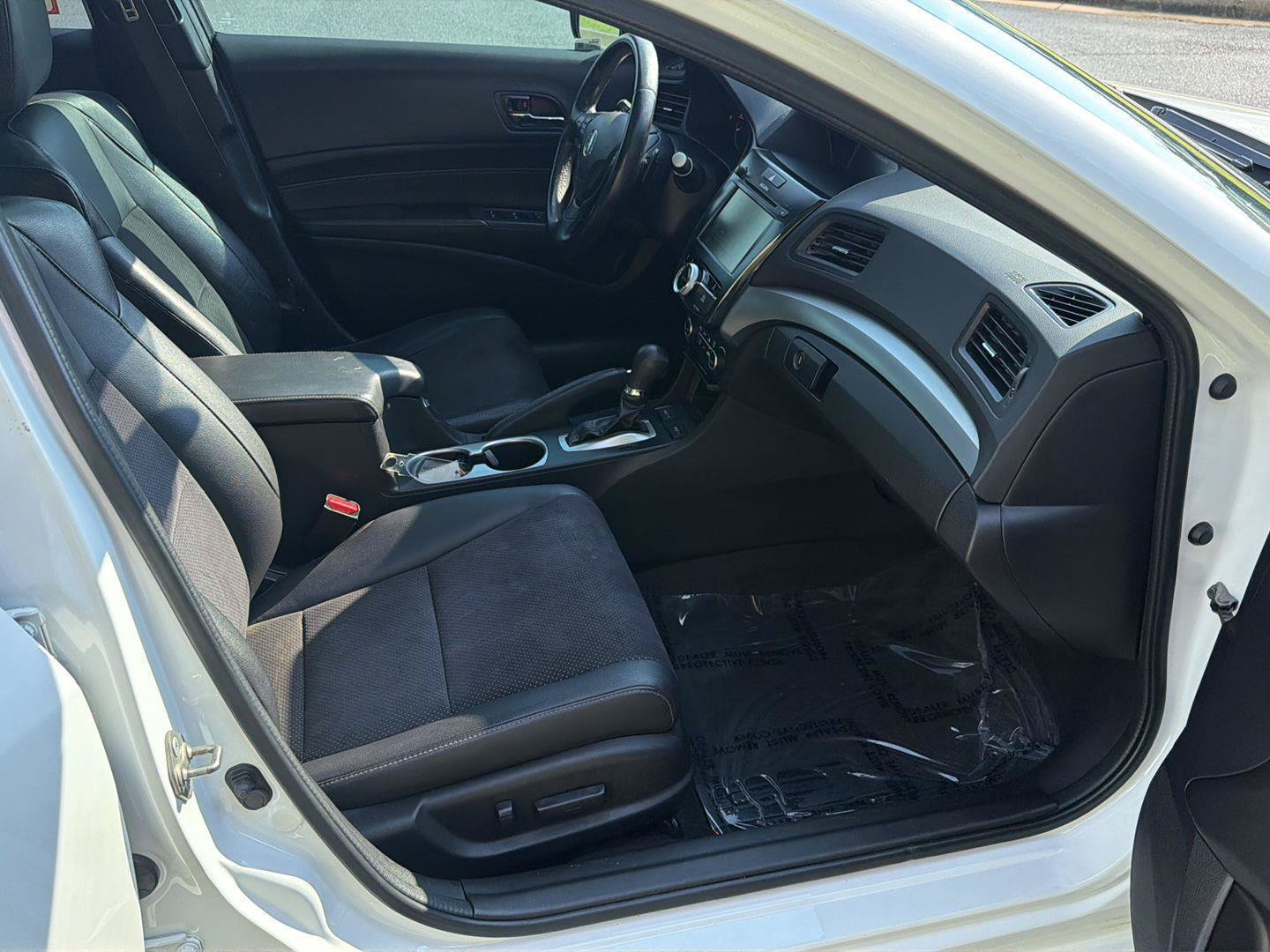 Used 2016 Acura ILX FWD image 12