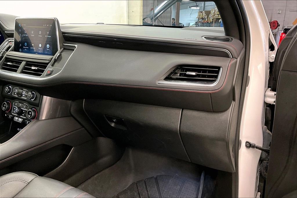 Used 2024 Chevrolet Tahoe RST w/ RST Performance Edition AWD/4WD image 15