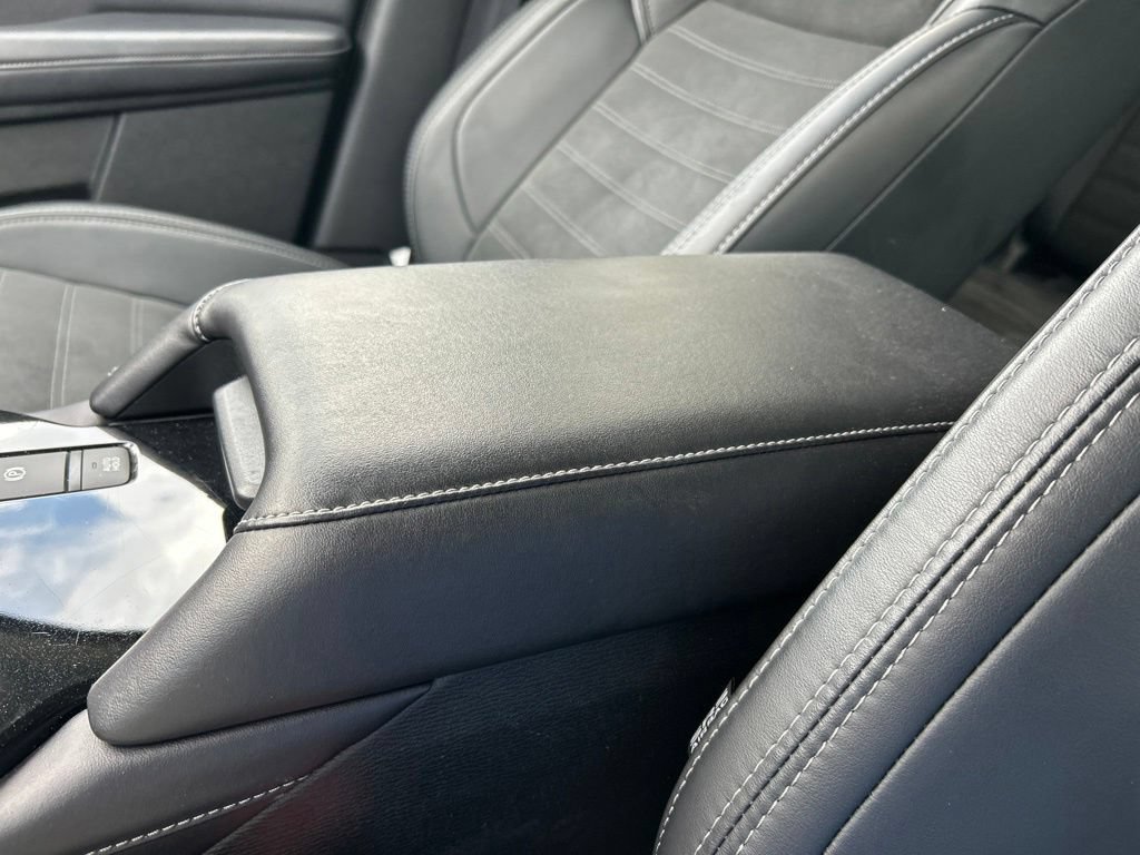 Used 2025 Mitsubishi Outlander SE AWD/4WD image 39