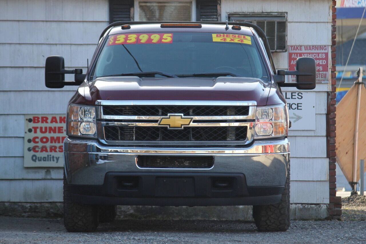 Used 2013 Chevrolet Silverado 3500 LT w/ Convenience Package AWD/4WD image 10