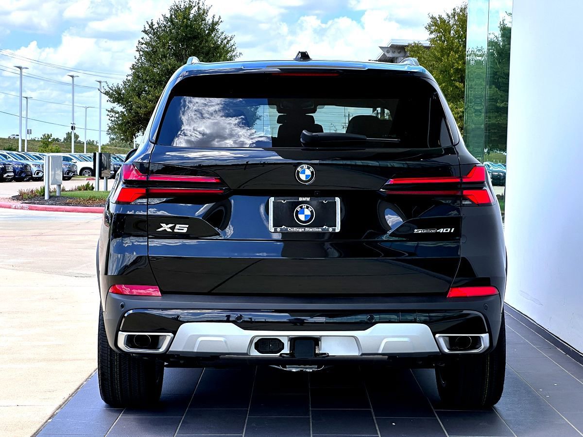 New 2026 BMW X5 sDrive40i w/ Climate Comfort Package image 6