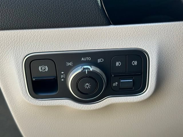 New 2026 Mercedes-Benz GLA 250 4MATIC image 25