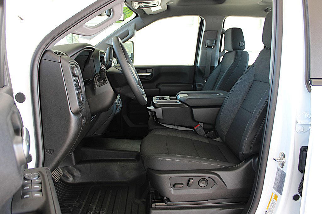 Used 2025 Chevrolet Silverado 2500 W/T w/ WT/CX Safety Package image 15