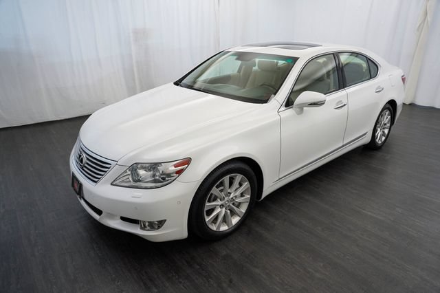 Used 2011 Lexus LS 460 AWD w/ Comfort Pkg image 3