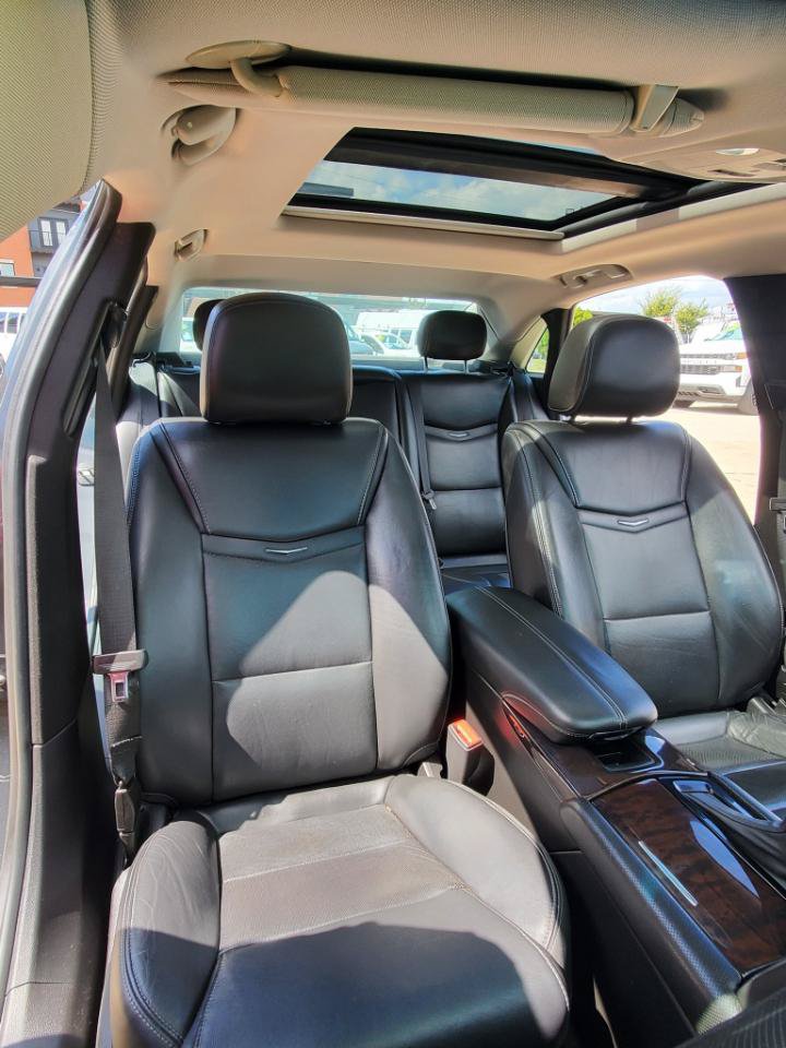 Used 2015 Cadillac XTS Luxury w/ Driver Awareness Package FWD image 19