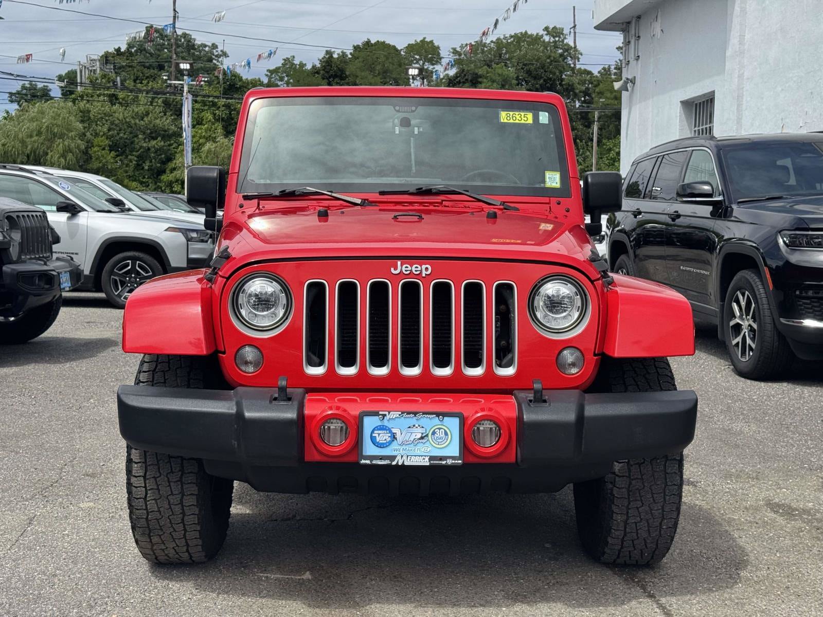 Used 2018 Jeep Wrangler Unlimited Sahara w/ Connectivity Group AWD/4WD video 3