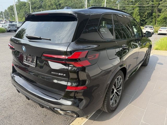 New 2026 BMW X5 xDrive50e image 7
