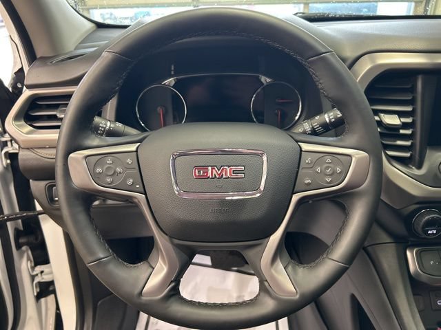 Used 2023 GMC Acadia AT4 w/ GMC Pro Grade Package AWD/4WD image 18