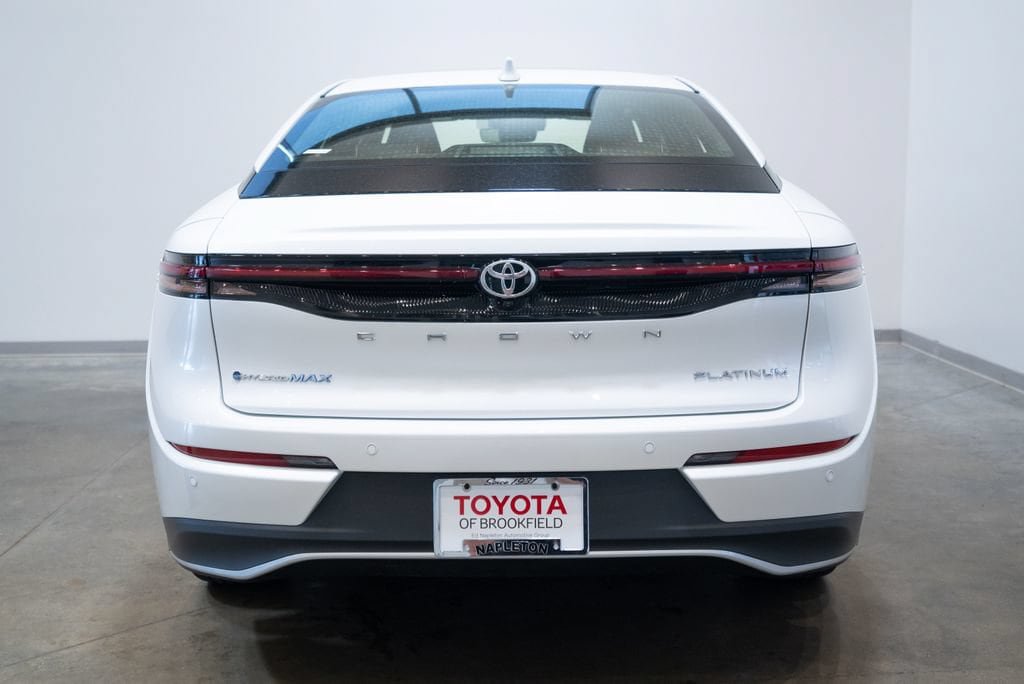 Certified 2026 Toyota Crown Platinum AWD/4WD image 8