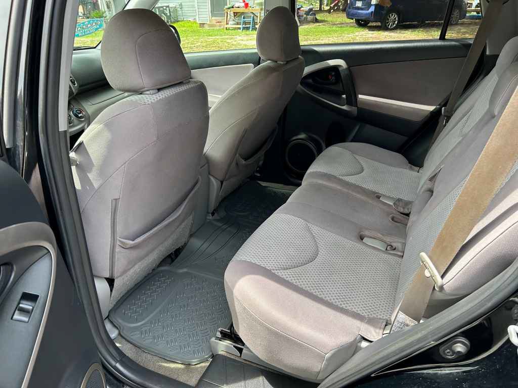 Used 2007 Toyota RAV4 4WD image 10