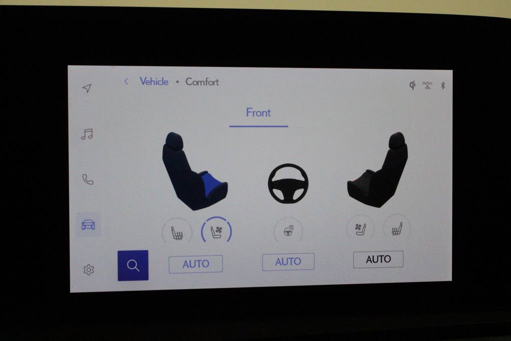 Used 2024 Lexus ES 350 w/ Premium Package image 37