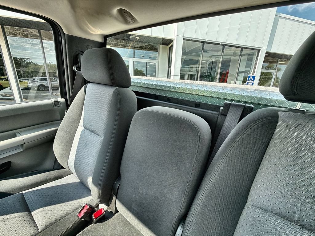 Used 2008 Chevrolet Silverado 1500 W/T w/ Snow Plow Prep Package AWD/4WD image 26