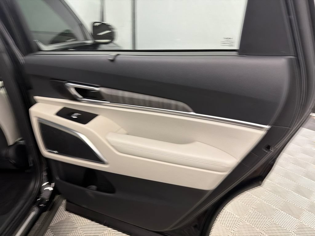 Used 2023 Kia Telluride SX FWD image 18