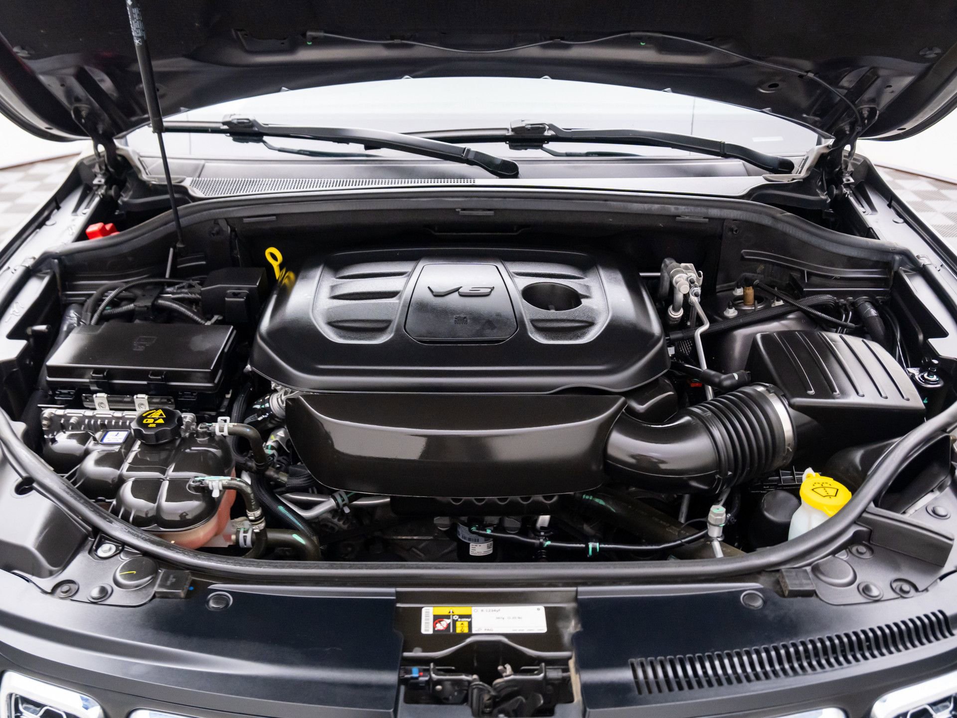 Used 2020 Jeep Grand Cherokee Overland image 32