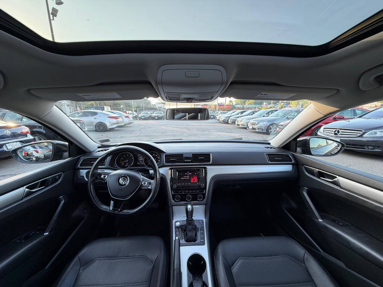 Used 2019 Volkswagen Passat 2.0T Wolfsburg FWD image 15