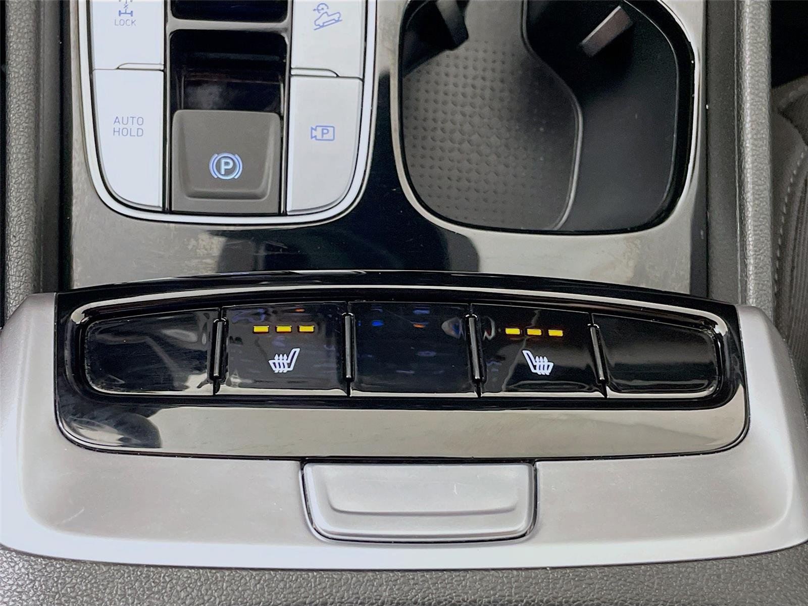 Certified 2022 Hyundai Santa Cruz SEL AWD/4WD image 23