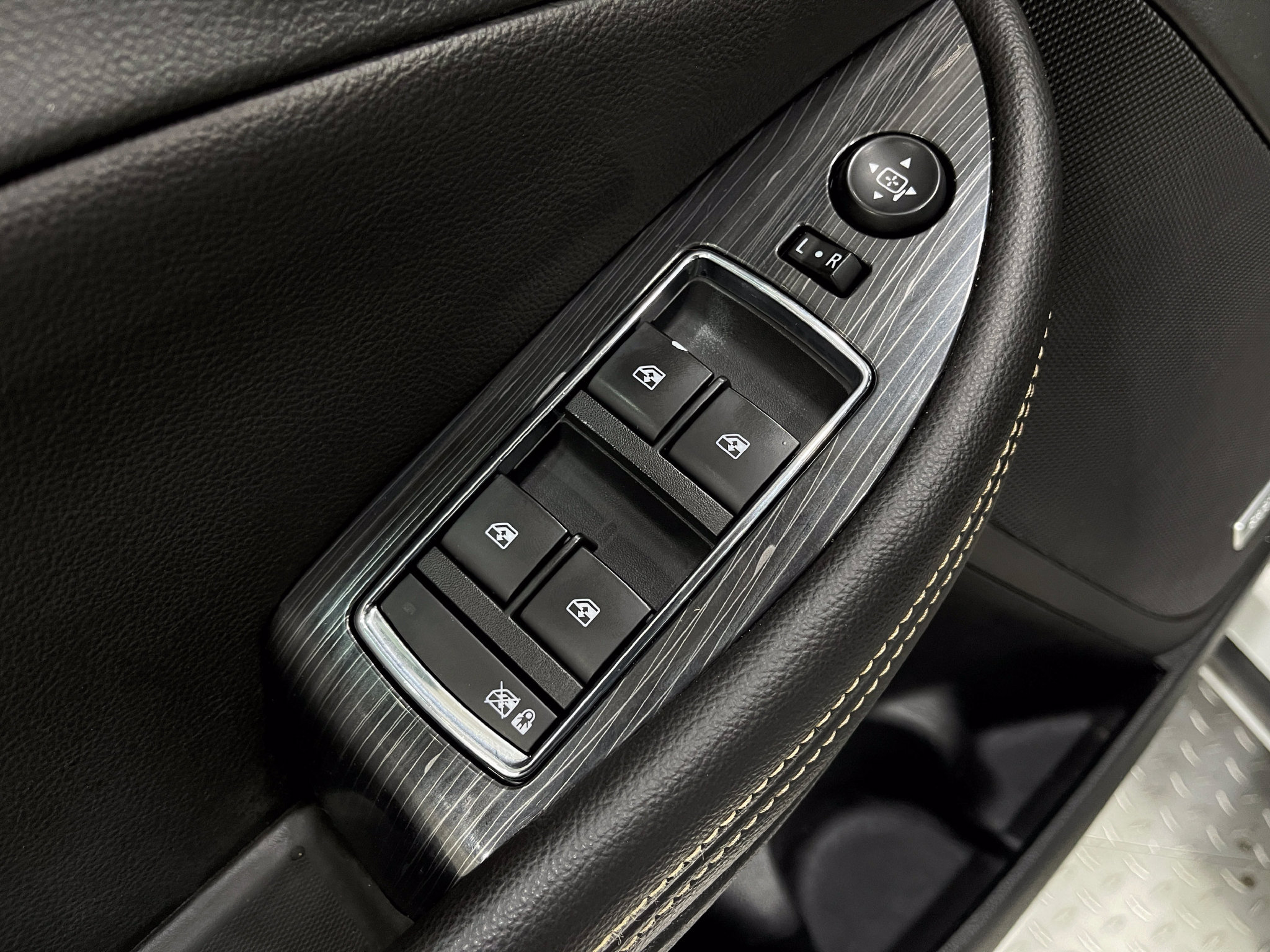 Used 2019 Chevrolet Impala Premier FWD image 15