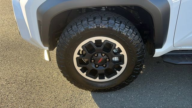 Used 2025 Toyota 4Runner TRD Off-Road Premium image 5