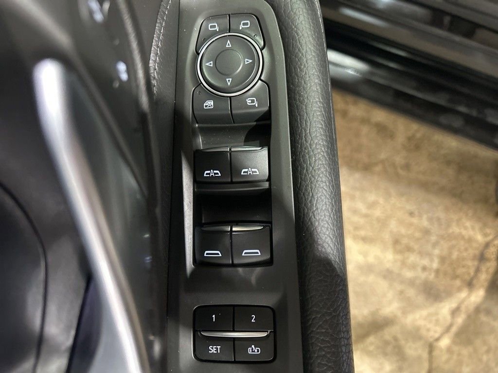 Used 2022 GMC Yukon Denali w/ Max Trailering Package image 19