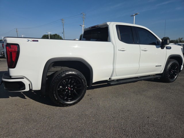 Used 2022 GMC Sierra 1500 Elevation w/ X31 Off-Road Package AWD/4WD image 23