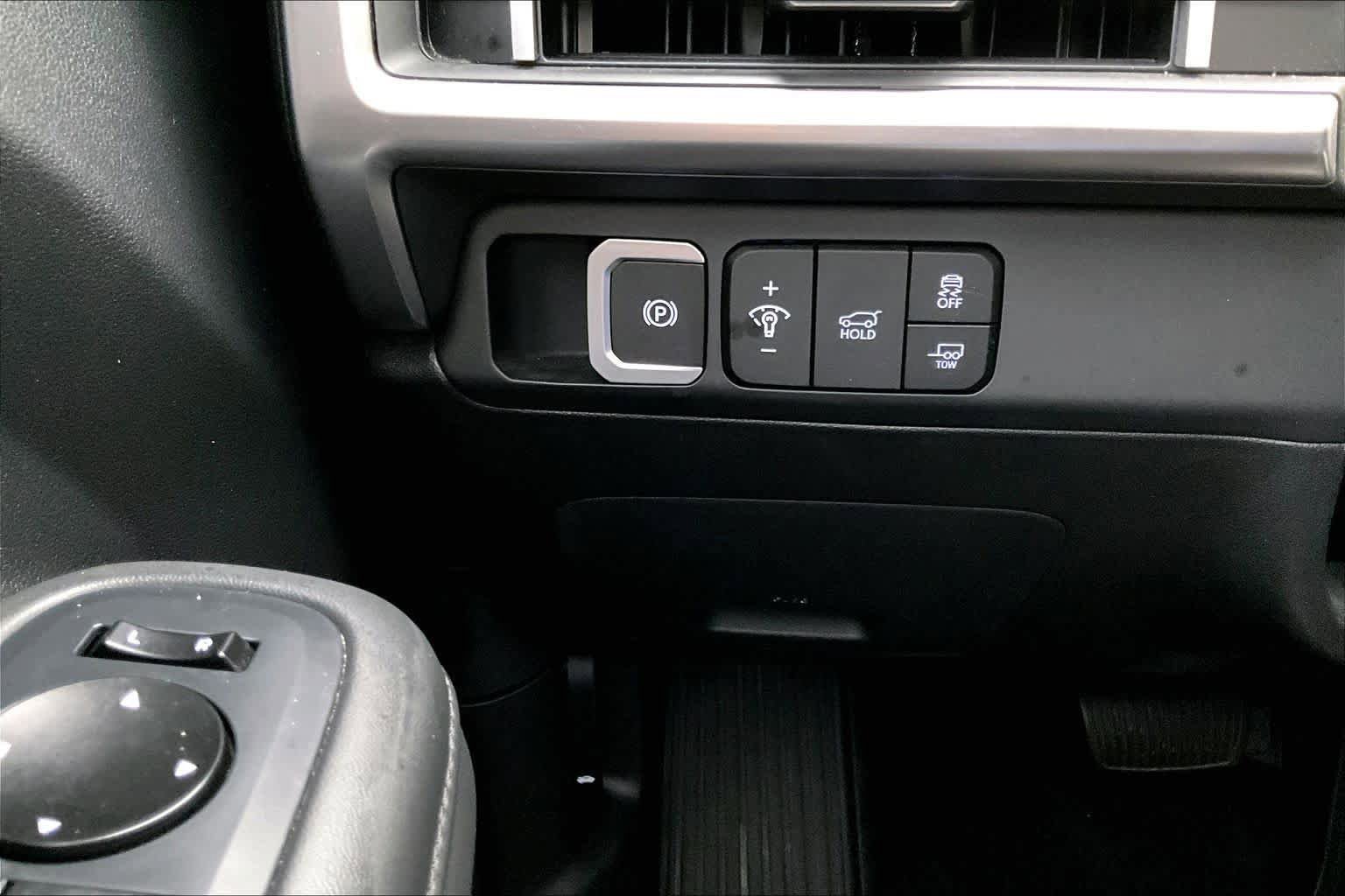 Used 2025 Hyundai Santa Fe XRT AWD/4WD image 30