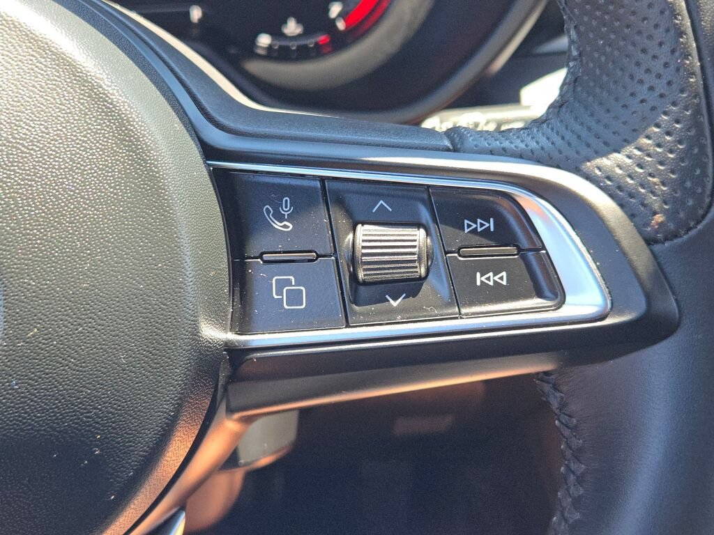 Used 2025 Dodge Hornet GT w/ Cold Weather Group AWD/4WD image 33