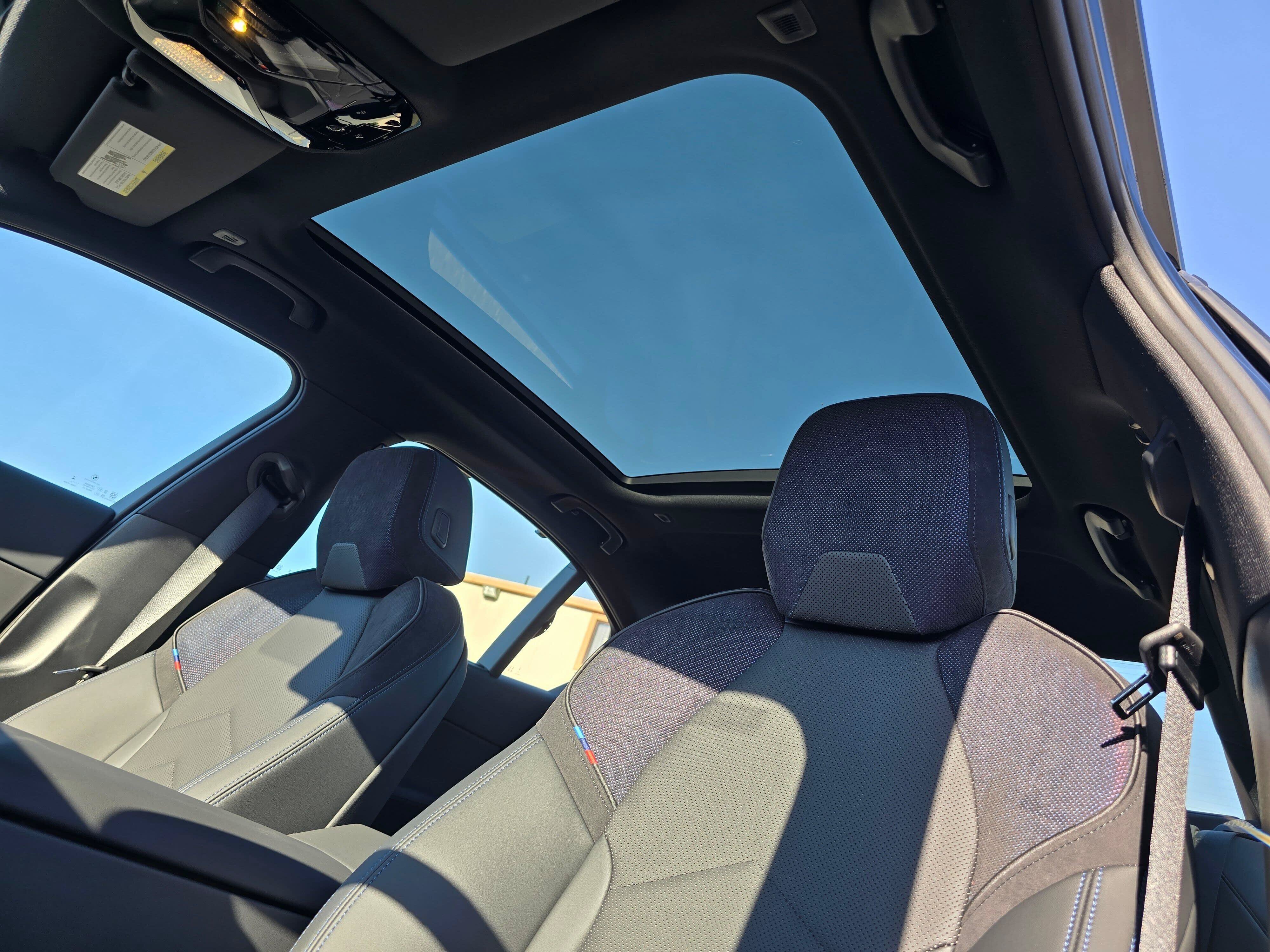 New 2026 BMW i5 M60 w/ Executive Package AWD/4WD image 26