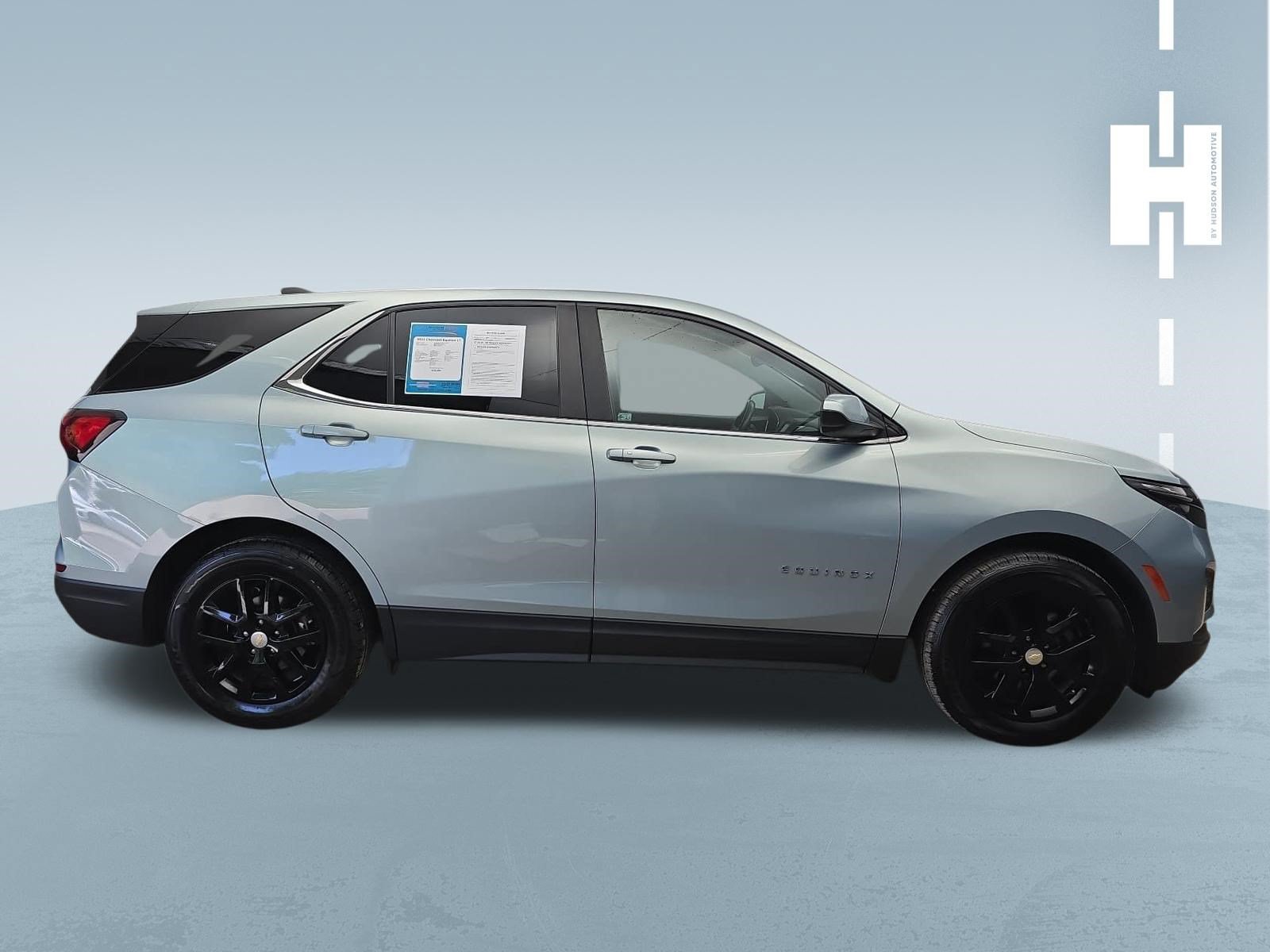 Used 2022 Chevrolet Equinox LT FWD image 3