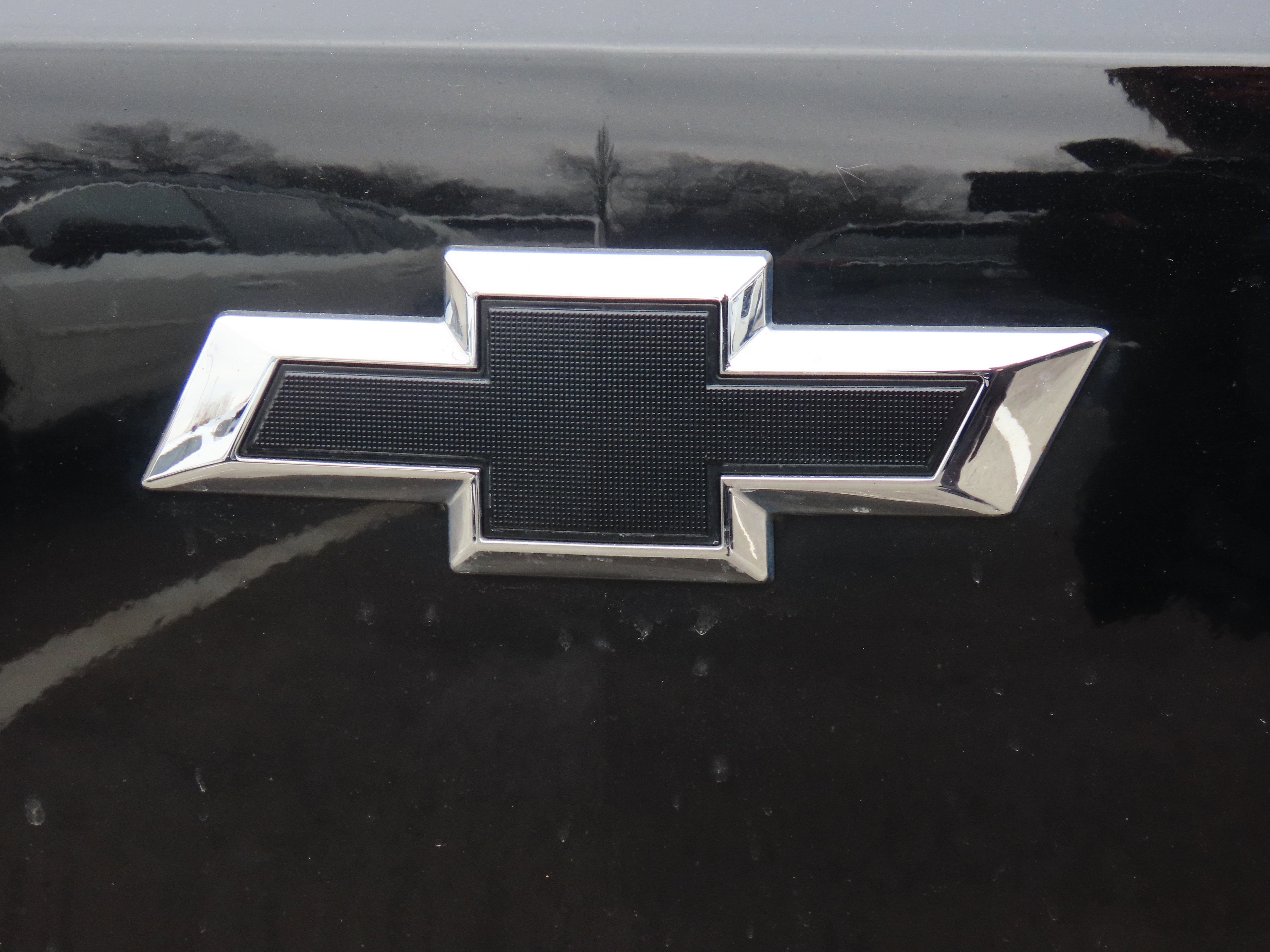 Used 2023 Chevrolet TrailBlazer RS w/ Sun and Liftgate Package AWD/4WD image 16