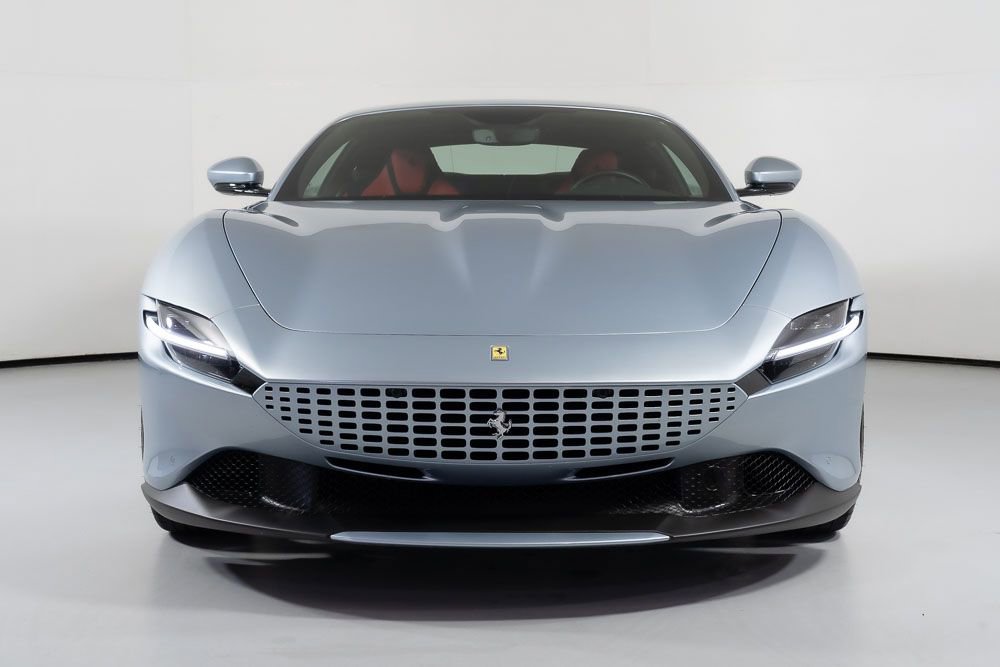 Used 2021 Ferrari Roma Base RWD image 10