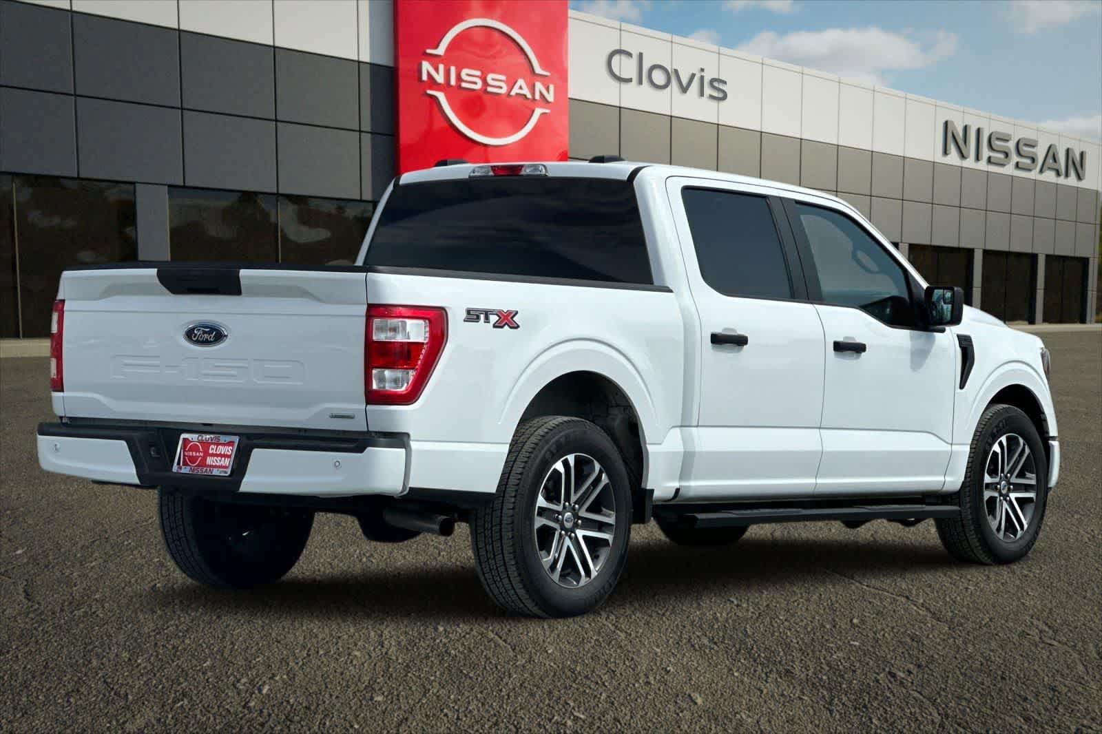 Used 2023 Ford F150 XL w/ STX Appearance Package RWD image 3