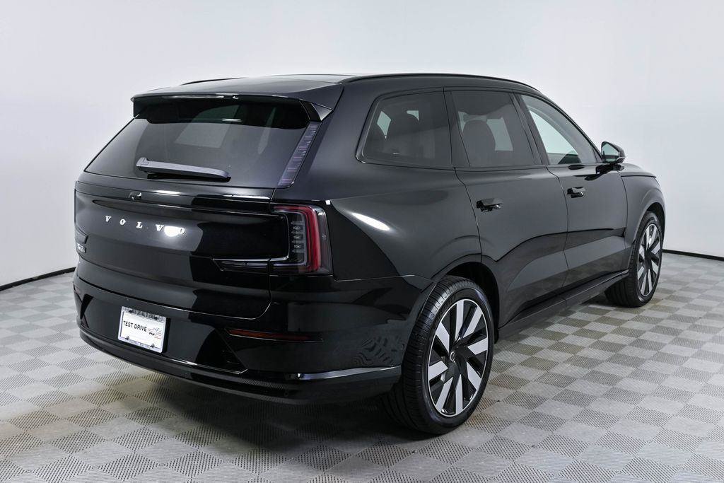 Used 2025 Volvo EX90 Plus AWD/4WD image 28