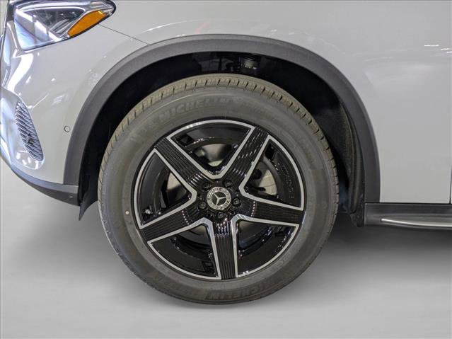 New 2026 Mercedes-Benz GLC 300 image 10