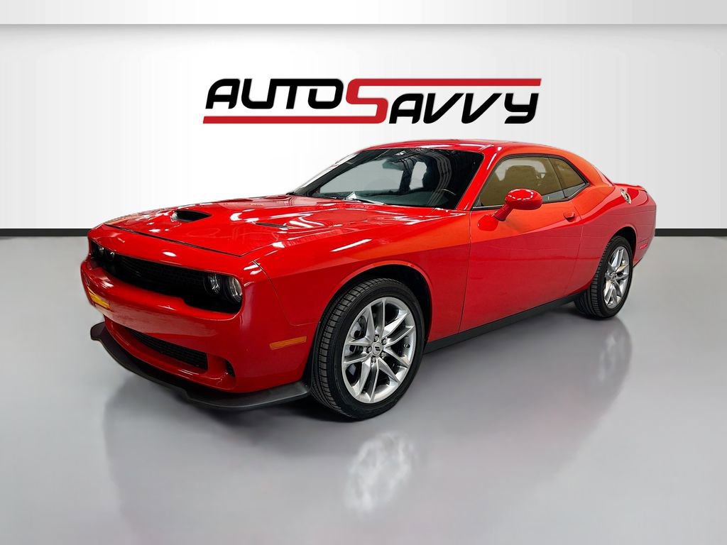 Used 2023 Dodge Challenger GT image 3