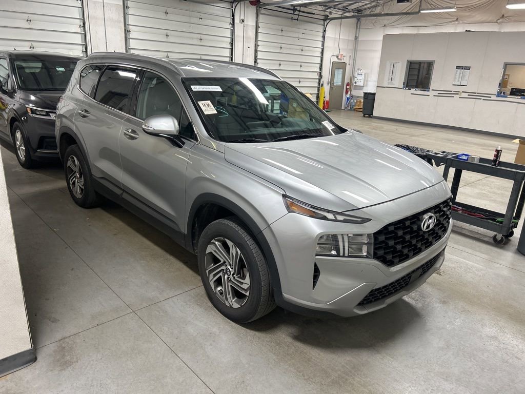 Used 2023 Hyundai Santa Fe SEL w/ Cargo Package image 7