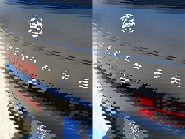 Used 2024 Hyundai Santa Fe Limited image 15