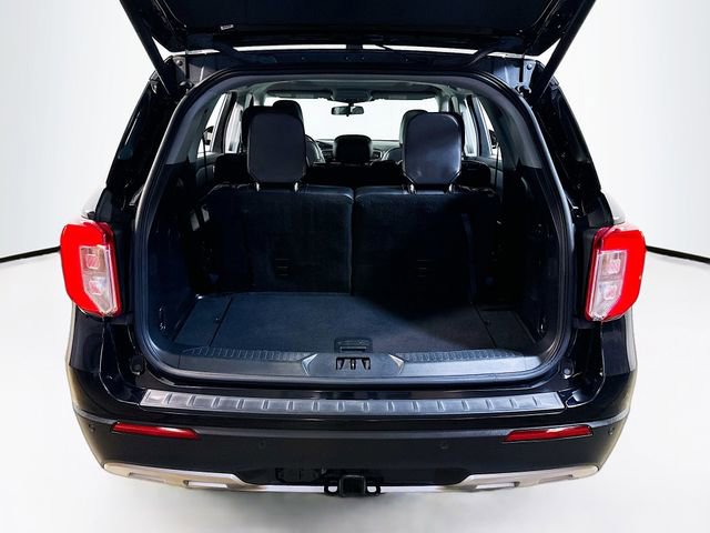 Certified 2021 Ford Explorer XLT w/ Equipment Group 202A image 23